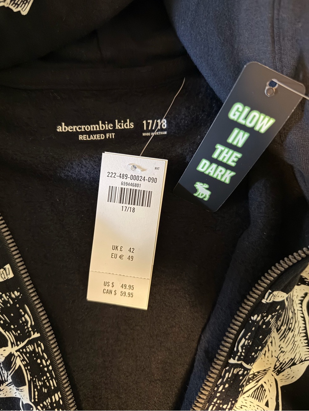 abercrombie kids Black Glow-In-The-Dark Skeleton Zip Hoodie and Joggers set. - Picture 5 of 6